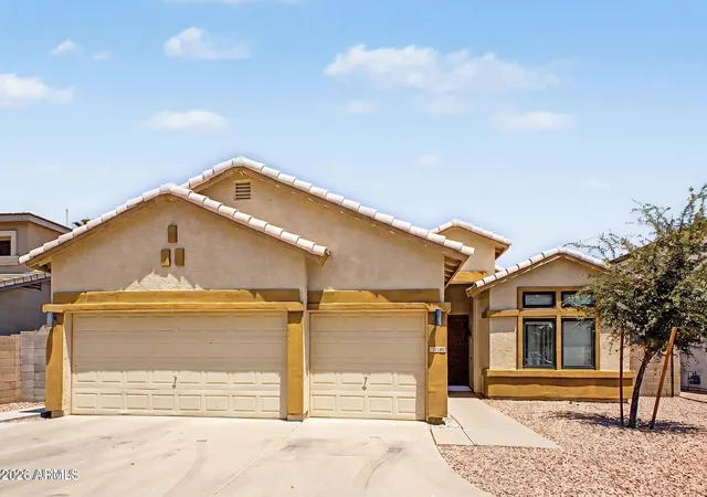 Homes for sale in Gilbert, AZ | 1405 S Park Grove Cir, Gilbert, AZ 85296 | MLS# 7027815