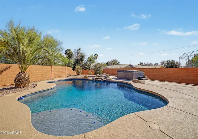 Homes for sale in Glendale, AZ | 6302 N 69Th Dr, Glendale, AZ 85303 | MLS# 7027027