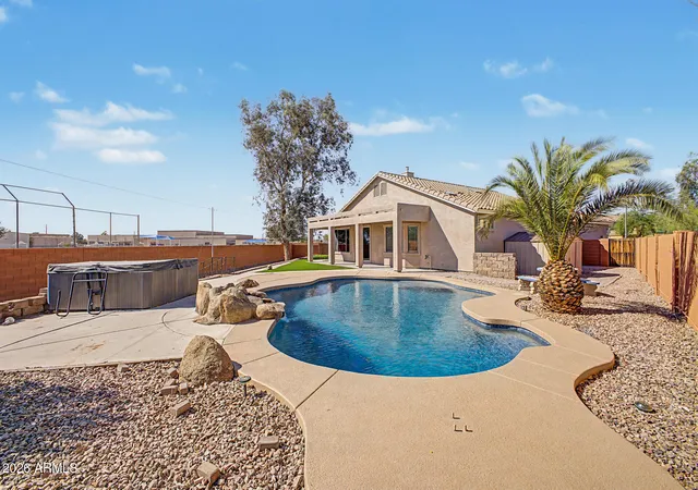 Homes for sale in Glendale, AZ | 6302 N 69th Dr, Glendale, AZ 85303 | MLS# 7027027
