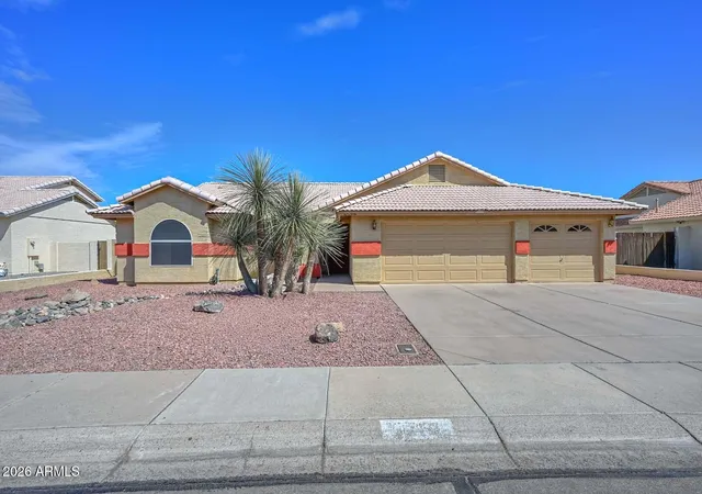 Photo 1 of Single family home for sale at 8758 W Bloomfield Rd, Peoria, AZ 85381 | MLS# 7026808 | Listing updated on 2026-08-02