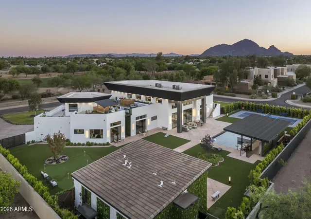 Photo 3 of Single family home for sale at 8402 E Cactus Wren Rd, Scottsdale, AZ 85250 | MLS# 7050139 | Listing updated on 2026-08-11