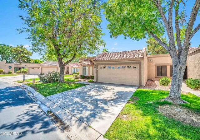 Photo 2 of Townhouse for sale at 9701 W Oraibi Dr, Peoria, AZ 85382 | MLS# 7028035 | Listing updated on 2026-06-24