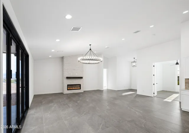 Photo 4 of Single family home for sale at 2009 W Lucky Ln, San Tan Valley, AZ 85144 | MLS# 7026783 | Listing updated on 2026-08-11