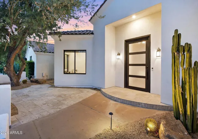 3rd image of 7130 E Belmont Ave, Paradise Valley, AZ 85253 | MLS# 7028315