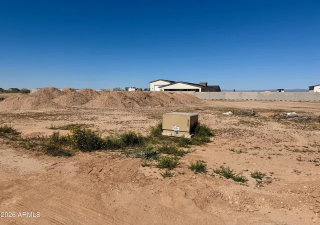 Homes for sale in Wittmann, AZ | 240Xx W Beacon Ln #3, Wittmann, AZ 85361 | MLS# 7027996