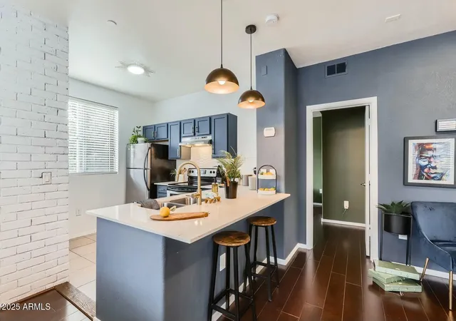 Photo 2 of Townhouse for sale at 3302 N 7th Street #249, Phoenix, AZ 85014 | MLS# 7037422 | Listing updated on 2026-09-15