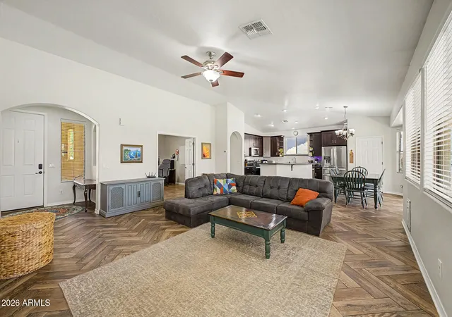 3rd image of 14491 N 135Th Dr, Surprise, AZ 85379 | MLS# 7027021