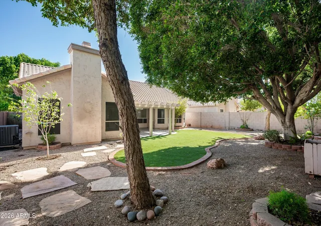 2nd image of 722 W Kelton Ln, Phoenix, AZ 85023 | MLS# 7027263
