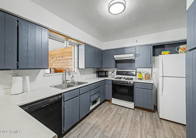 2nd image of 10202 E Jones Ave, Mesa, AZ 85208 | MLS# 7030672