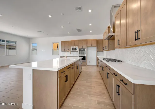 Photo 4 of Sale Pending at 1902 E Pendolino Rd, San Tan Valley, AZ 85140 | MLS# 7027519 | Listing updated on 2026-09-10