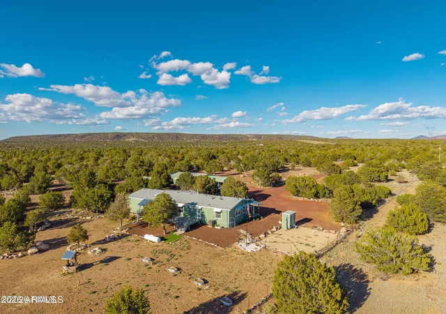 Homes for sale in Williams, AZ | 13626 N Ravenwood Rd N, Williams, AZ 86046 | MLS# 7042449
