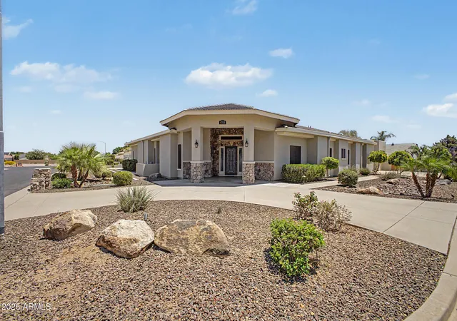 Homes for sale in Glendale, AZ | 4753 W Fallen Leaf Ln, Glendale, AZ 85310 | MLS# 7029273