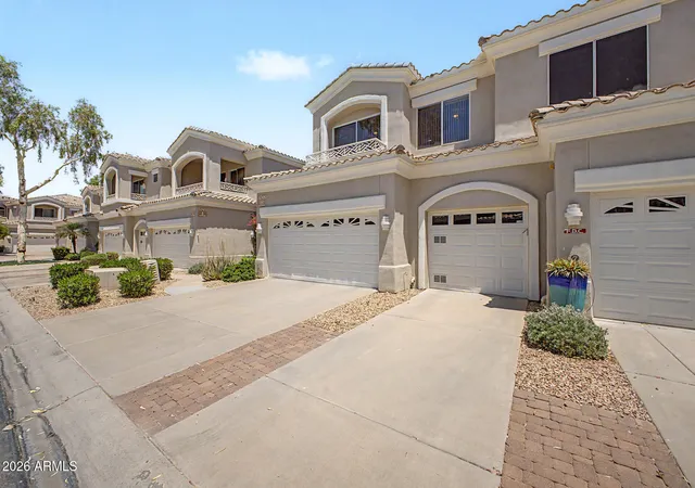 3rd image of 3800 S Cantabria Cir, Chandler, AZ 85248