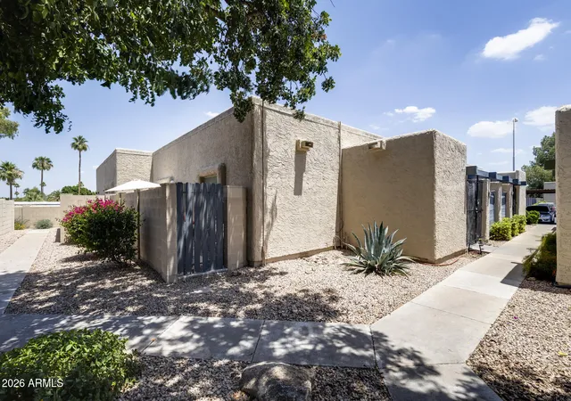 1st image of 704 S Lebanon Ln, Tempe, AZ 85288 | MLS# 7030428