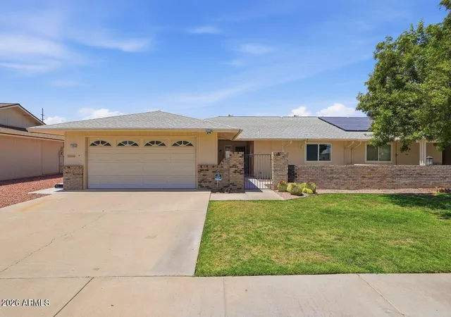 2nd image of 10548 W Campana Dr, Sun City, AZ 85351 | MLS# 7034640