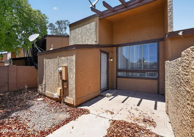 Photo 2 of Townhouse for sale at 3646 N 67th Avenue #81, Phoenix, AZ 85033 | MLS# 7065719 | Listing updated on 2026-08-17