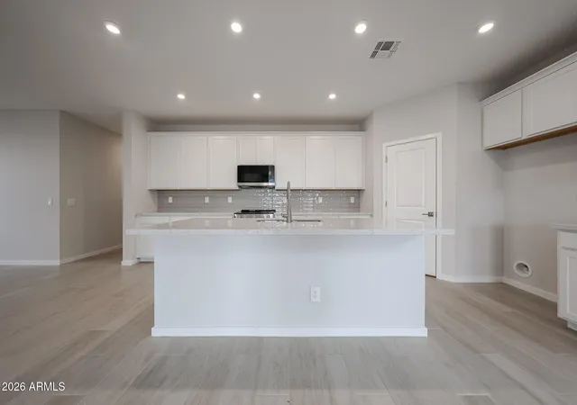 Photo 3 of Sale Pending at 6184 E Crockett Way, San Tan Valley, AZ 85143 | MLS# 7029835 | Listing updated on 2026-08-27