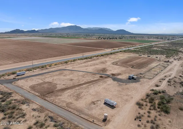 Homes for sale in Aguila, AZ | 50128 W Us Hwy 60 Hwy, Aguila, AZ 85320 | MLS# 7027615