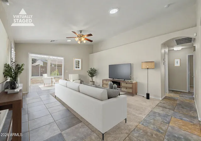 5th image of 3239 E Woodside Wy, Gilbert, AZ 85297 | MLS# 7028645