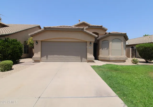 1st image of 1816 E Morgan Dr, Gilbert, AZ 85295 | MLS# 7031278