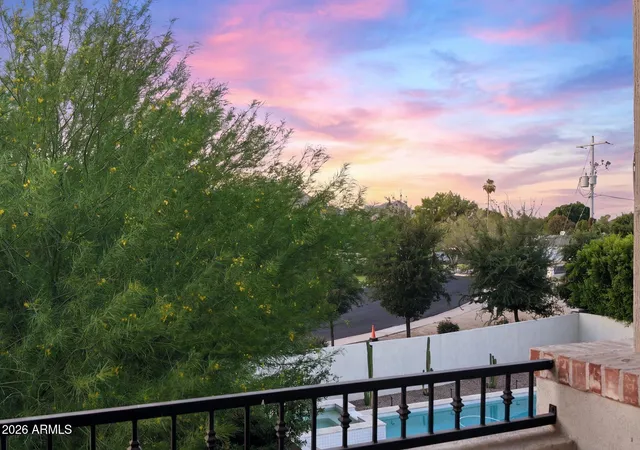 Photo 4 of Single family home for sale at 640 W Echo Ln, Phoenix, AZ 85021 | MLS# 7027822 | Listing updated on 2026-08-11