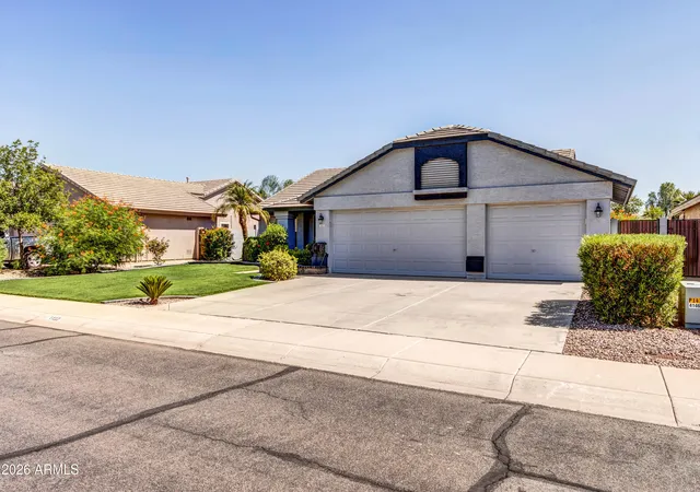 Homes for sale in Gilbert, AZ | 1113 E Betsy Ln, Gilbert, AZ 85296 | MLS# 7029815