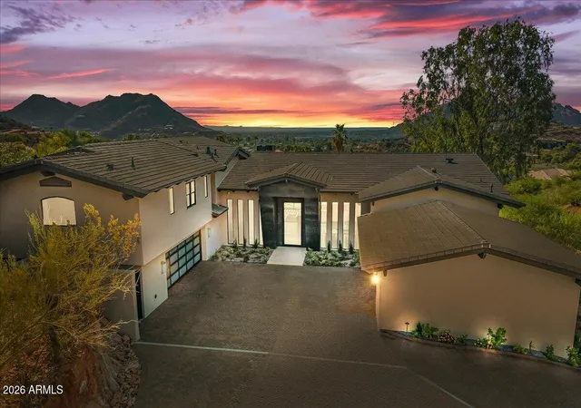 2nd image of 7347 N Red Ledge Dr, Paradise Valley, AZ 85253 | MLS# 7062395