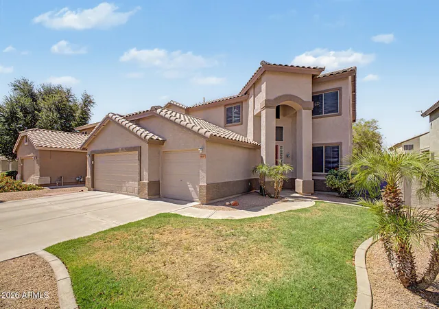 Photo 1 of Single family home for sale at 460 W Ebony Way, Chandler, AZ 85248 | MLS# 7034091 | Listing updated on 2026-09-17