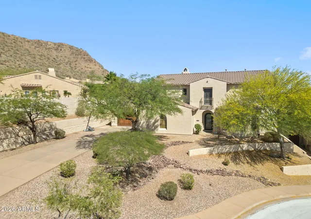 Homes for sale in Phoenix, AZ | 2321 W Via Perugia, Phoenix, AZ 85086 | MLS# 7034072