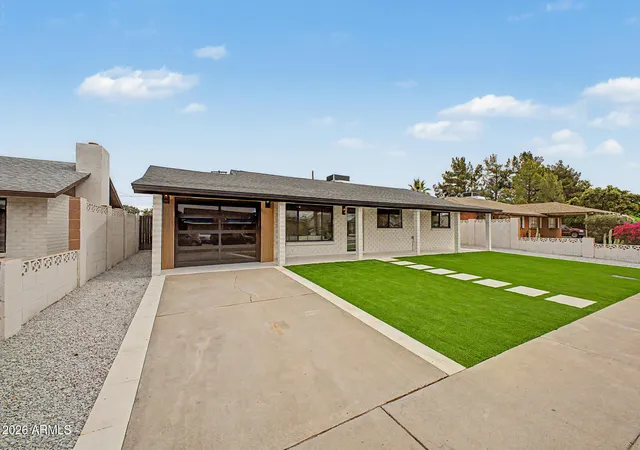Photo 3 of Single family home for sale at 8008 E Whitton Ave, Scottsdale, AZ 85251 | MLS# 7028228 | Listing updated on 2026-09-18