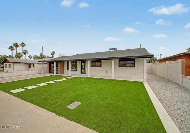 Photo 3 of Single family home for sale at 8008 E Whitton Ave, Scottsdale, AZ 85251 | MLS# 7028228 | Listing updated on 2026-09-18