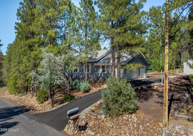 3rd image of 1521 N 36Th Dr, Show Low, AZ 85901 | MLS# 7029943