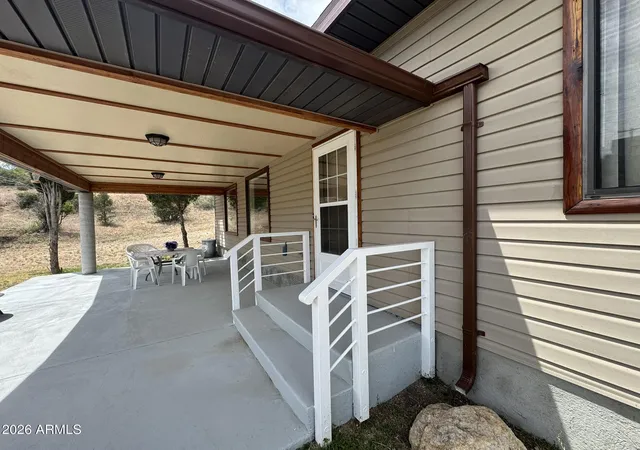 Photo 4 of Single family home for sale at 18168 S Spoon Rd, Peeples Valley, AZ 86332 | MLS# 7028277 | Listing updated on 2026-08-11
