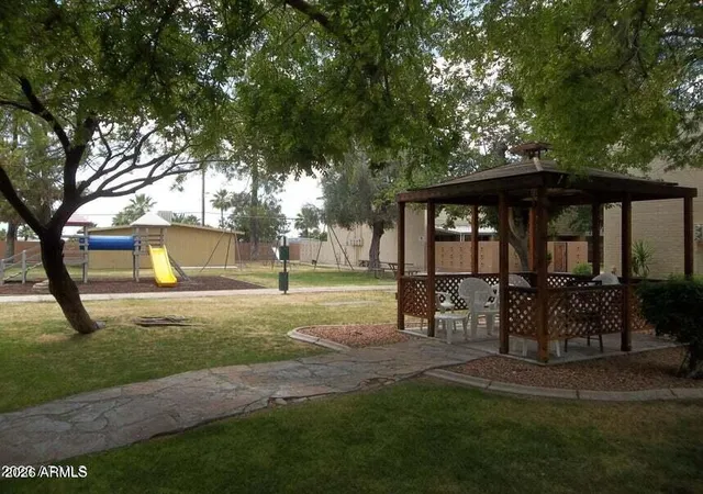 2nd image of 808 N 82Nd St, Scottsdale, AZ 85257