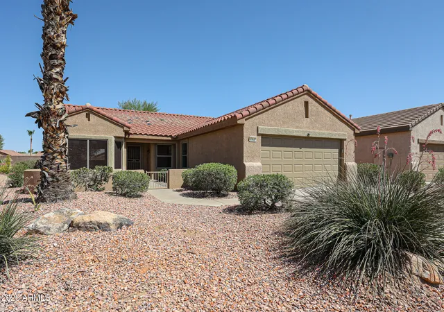 Homes for sale in Surprise, AZ | 17635 N Thoroughbred Dr, Surprise, AZ 85374 | MLS# 7037946