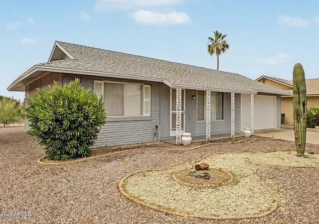 Photo 3 of Single family home for sale at 20049 N Welk Dr, Sun City, AZ 85373 | MLS# 7029224 | Listing updated on 2026-08-02
