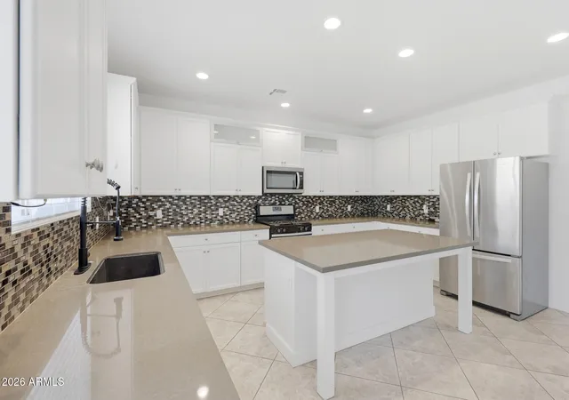 Photo 2 of Townhouse for sale at 3030 N 38th Street #108, Phoenix, AZ 85018 | MLS# 7028830 | Listing updated on 2026-08-11