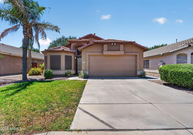 1st image of 1779 E Erie St, Gilbert, AZ 85295 | MLS# 7029228