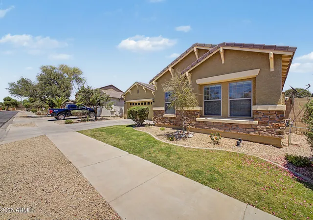 Homes for sale in Surprise, AZ | 11231 N 163Rd Dr, Surprise, AZ 85388 | MLS# 7029263