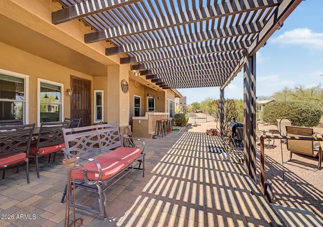 Photo 3 of Single family home for sale at 931 E Echo Cir, Apache Junction, AZ 85119 | MLS# 7031494 | Listing updated on 2026-10-04