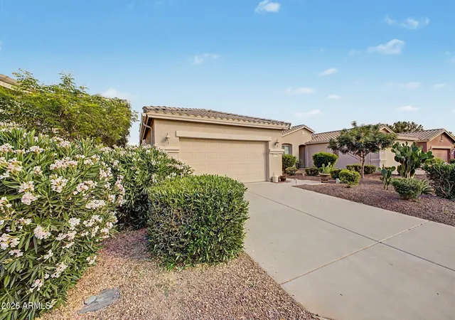 Photo 2 of Townhouse for sale at 41975 W Ellington Ln, Maricopa, AZ 85138 | MLS# 7028802 | Listing updated on 2026-08-11