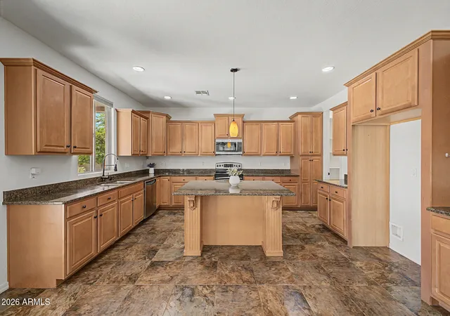 Photo 4 of Single family home for sale at 19003 N 28th Street, Phoenix, AZ 85050 | MLS# 7034960 | Listing updated on 2026-09-08