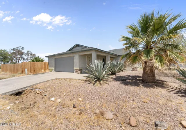 1st image of 27144 S Bennett Wy, Congress, AZ 85332 | MLS# 7029798