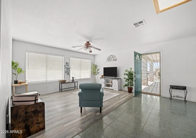 5th image of 27144 S Bennett Wy, Congress, AZ 85332 | MLS# 7029798