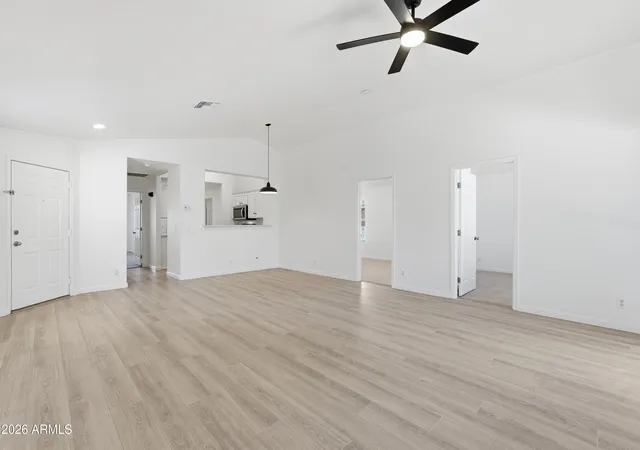 Photo 4 of Sale Pending at 9354 E Naranja Ave, Mesa, AZ 85209 | MLS# 7040415 | Listing updated on 2026-09-23