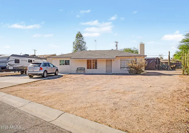 1st image of 924 E Granada Ave, Apache Junction, AZ 85119 | MLS# 7031715