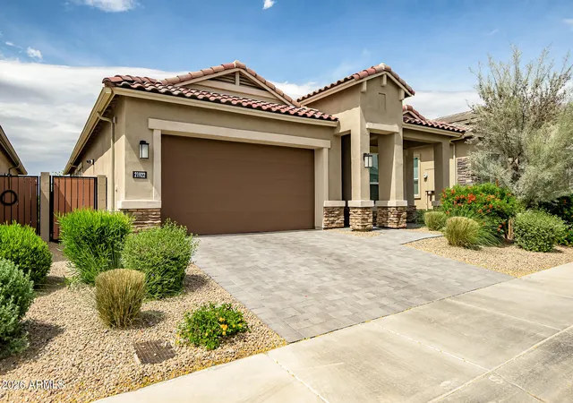 Homes for sale in Phoenix, AZ | 21922 N 61st Wy, Phoenix, AZ 85054 | MLS# 7029349