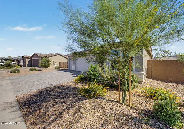 Photo 4 of Single family home for sale at 2069 E Brooklyn Dr, Casa Grande, AZ 85122 | MLS# 7029490 | Listing updated on 2026-08-27