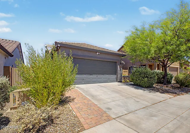 2nd image of 1652 W Straight Arrow Ln, Phoenix, AZ 85085 | MLS# 7029374