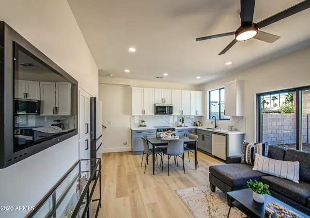 Homes for sale in Phoenix, AZ | 920 E Pasadena Ave, Phoenix, AZ 85014 | MLS# 7030100